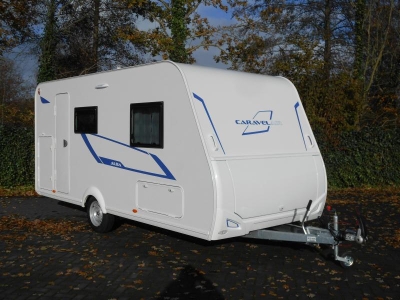 Caravelair Alba 426 Aktie: NU GRATIS MOVER!! | Cor van den Oever Campers en Caravans